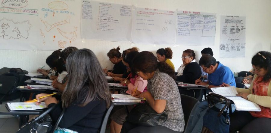 Fortalecen desarrollo educativo de trabajadores en áreas gubernamentales