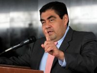 Miguel Barbosa: la incongruencia paga bien: Raúl Castellanos