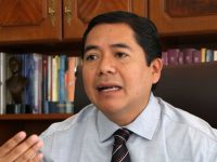 Helmes está en problemas… y la UABJO, en quiebra: Adrián Ortiz