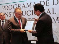 Reconoce Aureoles a Director de @Liconsa apoyo incondicional a Michoacán