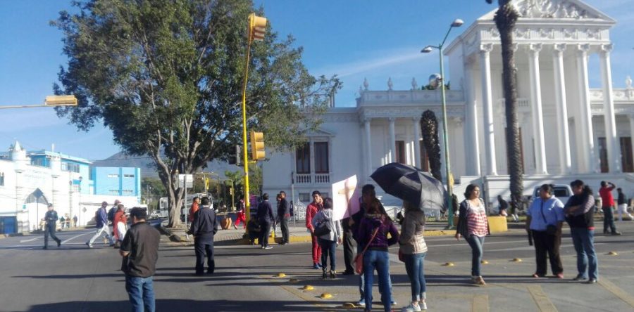 Nuevamente bloqueos generan caos en la capital