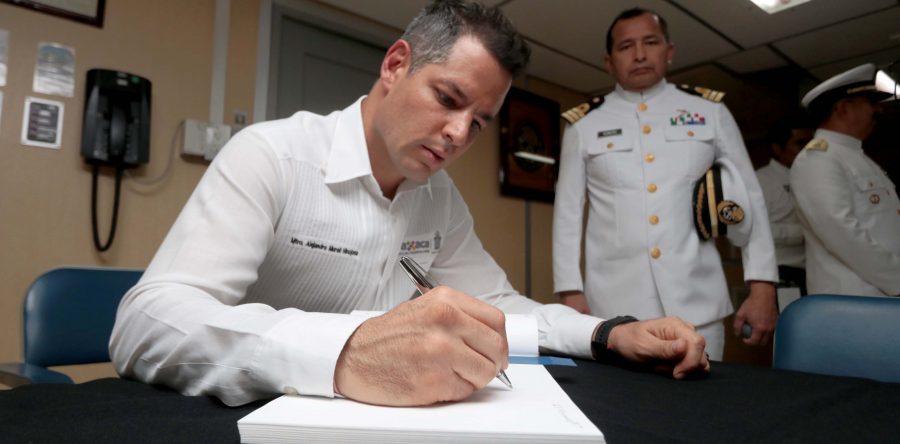 Encabeza AMH conmemoración del Día de la Armada de México