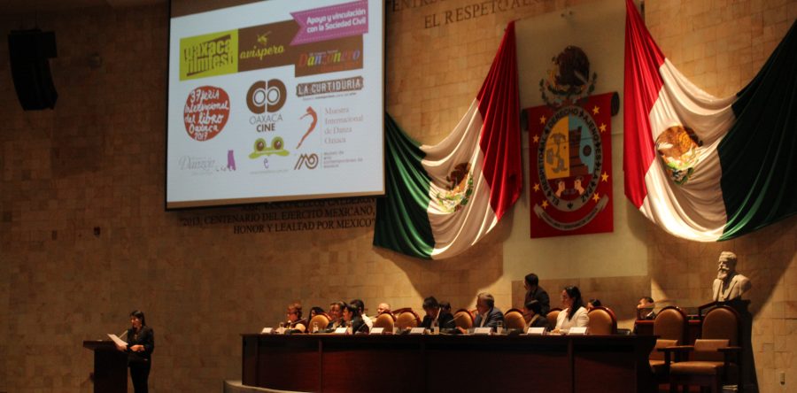Mil acciones para democratizar la cultura: AVC