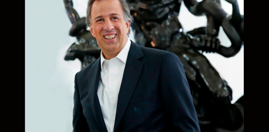 La designación de candidatos por ‘dedazo’, siempre ha sido práctica común en la política mexicana: Adrián Ortiz