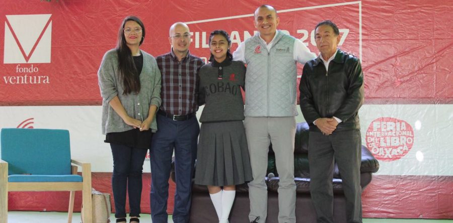 Recibe COBAO de Pueblo Nuevo la visita de Jorge Volpi