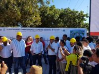 Reafirma Alejandro Murat compromiso para el desarrollo de Puerto Escondido