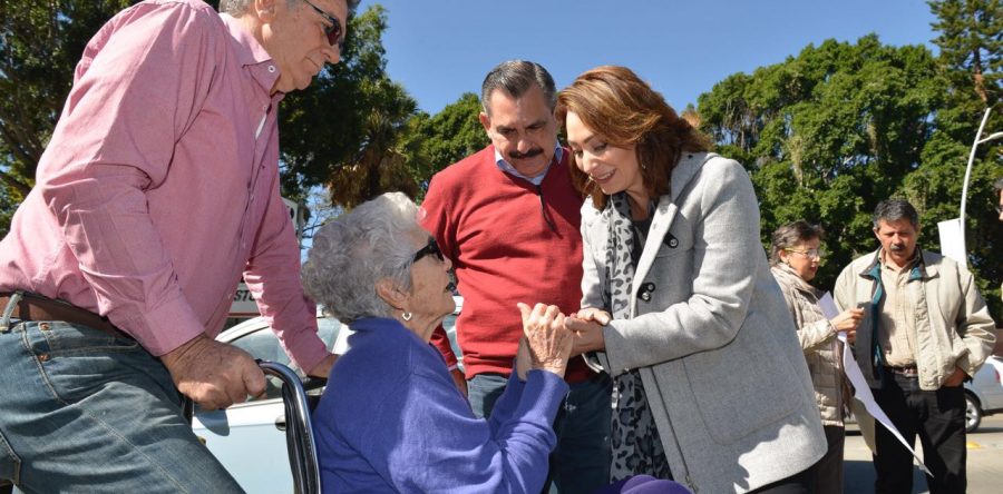 Coloca Gobierno Municipal papeleras en la Calzada Porfirio Díaz