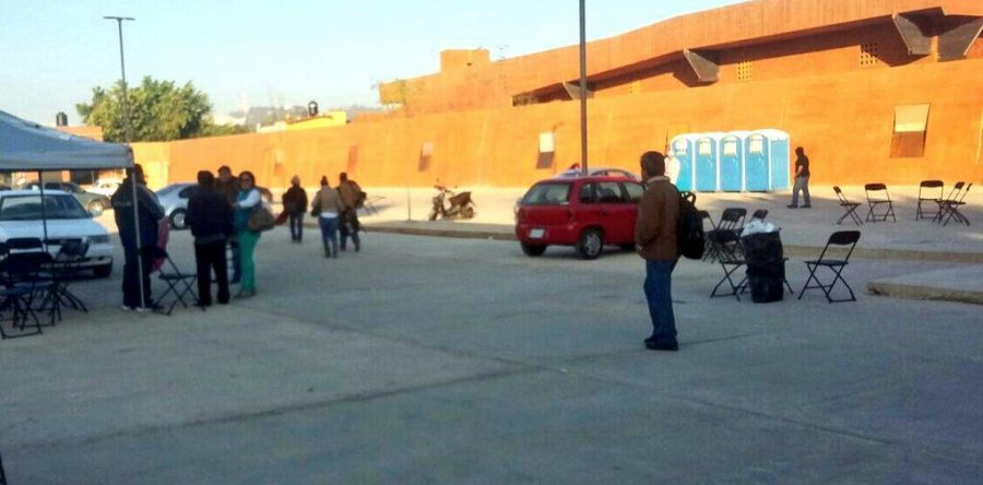 Rechazan burócratas dictamen de Comisión Electoral; sin elección dan triunfo a Planilla Verde