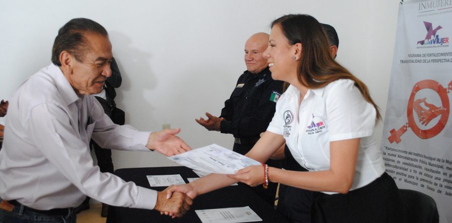 Respeto a los derechos de las mujeres primicia de la Comisión de Seguridad Pública y Vialidad