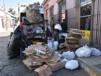 Continúa recolección de basura en el Centro Histórico y diversas colonias y agencias de la capital oaxaqueña