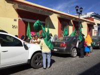 Con bloqueo pide API la entrega de estufas ecológicas