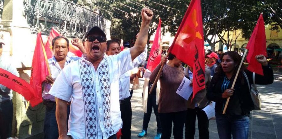 Con protesta Sol Rojo exige atención a sus demandas