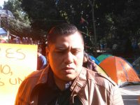 Exigen vendedores ambulantes de Adán Mejía espacios para expender productos