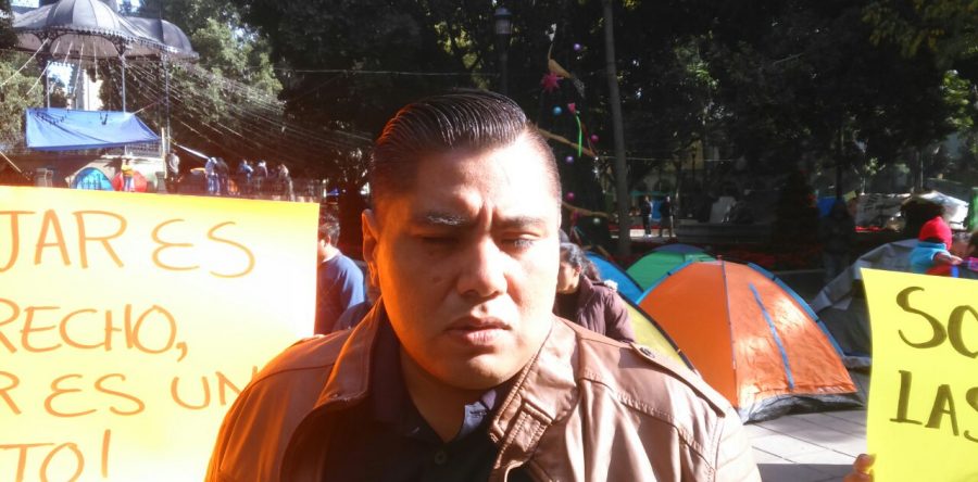 Exigen vendedores ambulantes de Adán Mejía espacios para expender productos