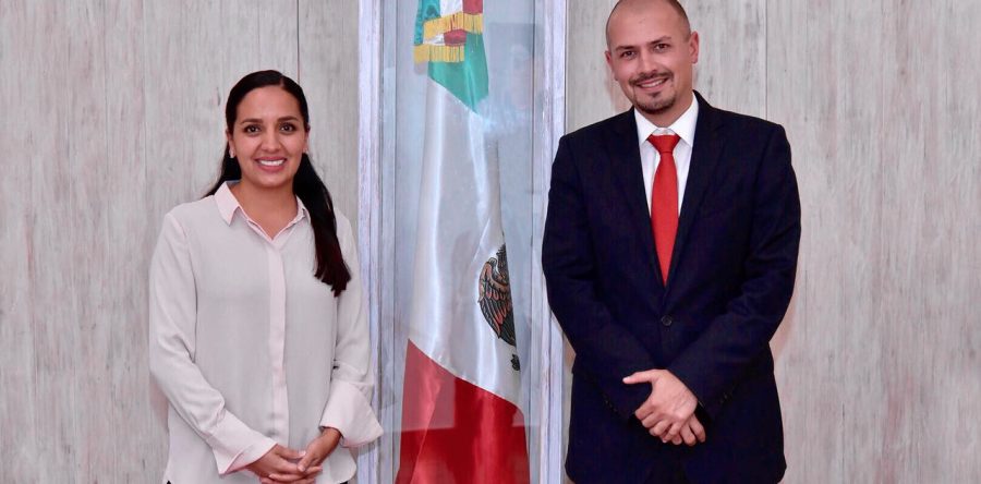 Renuncia Mariana Nassar Piñeyro al DIF Estatal Oaxaca