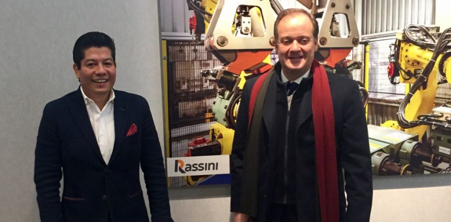 El secretario José Luis Calvo de la Semaedeso visita la compañía de autopartes RASSINI