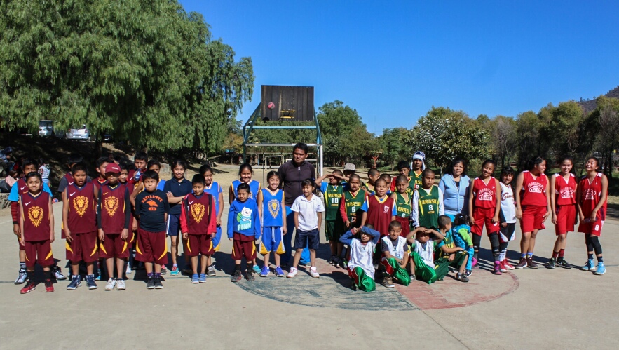 Fomenta Gobierno del Estado unidad y respeto en Torneo de Basquetbol “Día de Reyes”