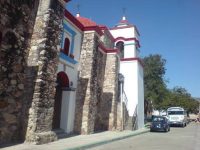 Sin solución para liberar a funcionario de gobierno y policías a casi 12 horas de retención