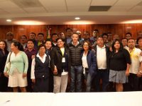 Encabeza Alejandro Murat mesa de diálogo con integrantes del SNTSA