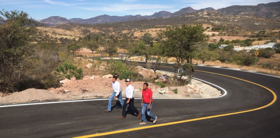 Invierte CAO 36 MDP en infraestructura carretera de la Mixteca
