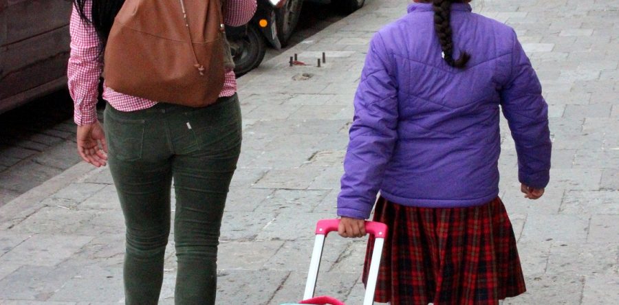 Exhorta Gobierno Municipal a instituciones educativas permitir el uso de ropa abrigadora