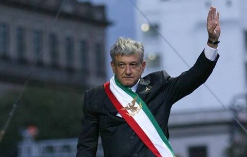 AMLO: ¿Restauración del presidencialismo imperial?: Raúl Castellanos