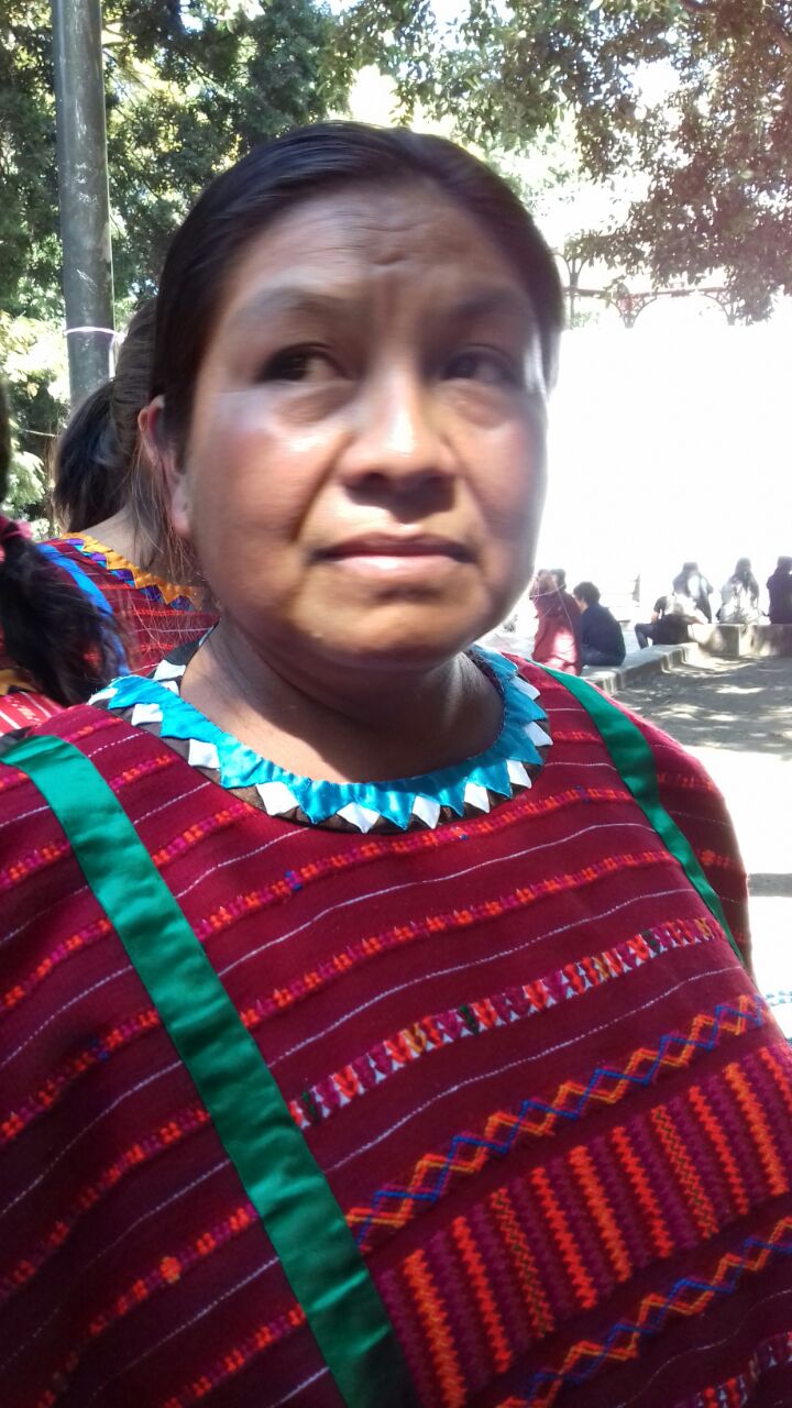 Continúan triquis en huelga de hambre para exigir reubicación