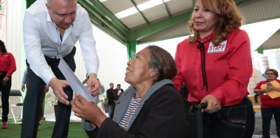 Liconsa atiende a más de 218 mil 500 personas con discapacidad y enfermedades crónicas