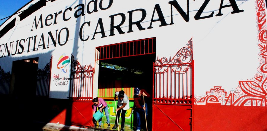 Locatarios del Mercado “Venustiano Carranza”, se suman al “Tequio por los mercados”