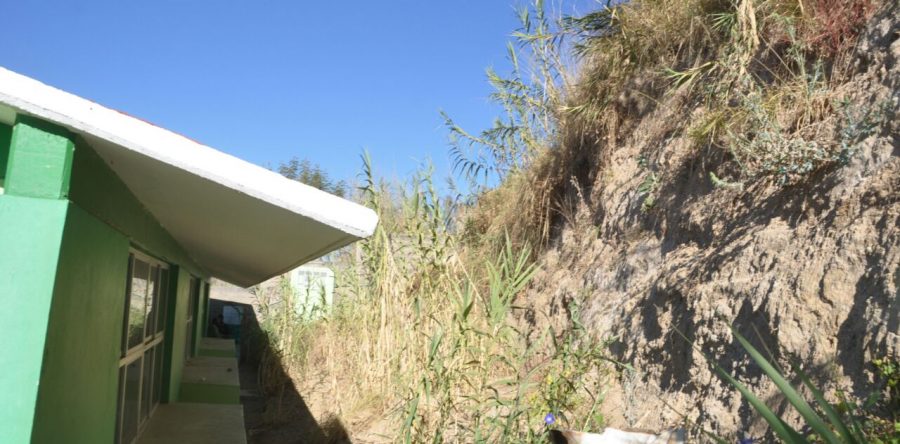 En condiciones precarias estudiantes del jardín de niños de Linda Vista reciben clases; padres de familia reclaman obras