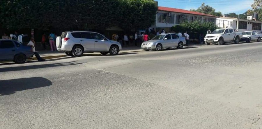 Paran labores regularizados del sector salud