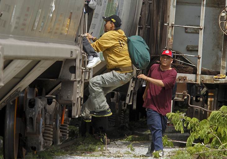 Holocausto migratorio: Raúl Castellanos