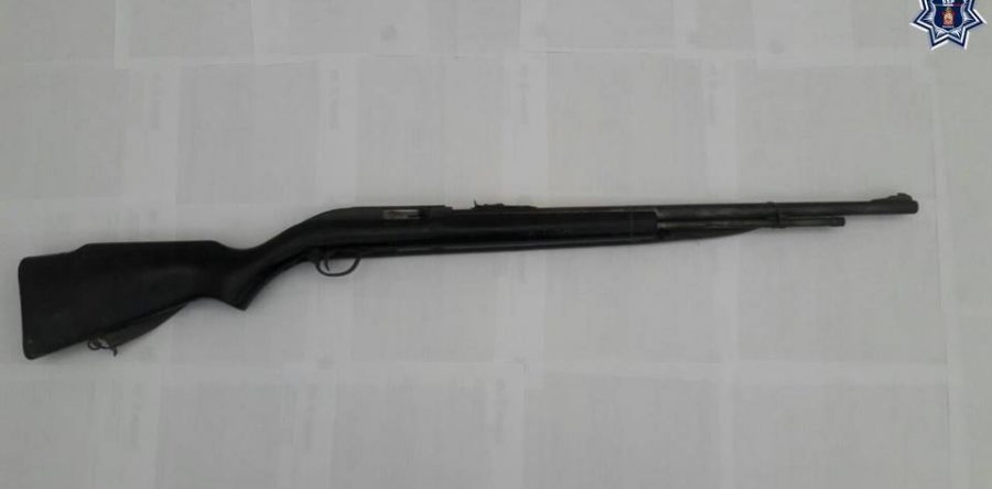 Dos probables responsables de violación a la Ley Federal de uso de armas de fuego fueron detenidos en las últimas horas: SSPO