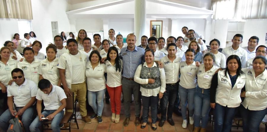 DIF Estatal Oaxaca contribuye a difundir la prevención de adicciones y embarazo en adolescentes