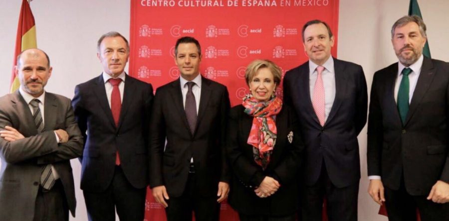 Gobiernos de Oaxaca y España acuerdan electrificar mil viviendas en el Estado