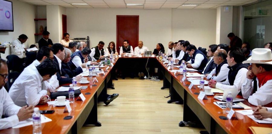 Instruye Gobernador AMH  a su gabinete fortalecer atención a damnificados por sismo en la Costa