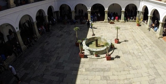 Por manifestaciones cancelan sesión de cabildo en Municipio de Oaxaca de Juárez