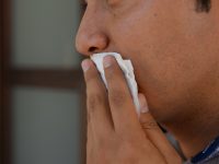 Personas con diabetes, VIH y fumadoras con mayor riesgo de padecer tuberculosis: SSO