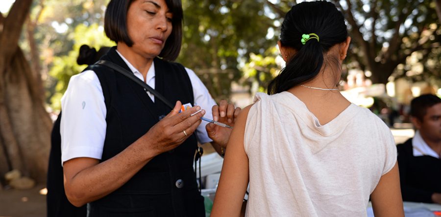 Refuerza SSO acciones de vacuación en la Primera Semana Nacional de Salud