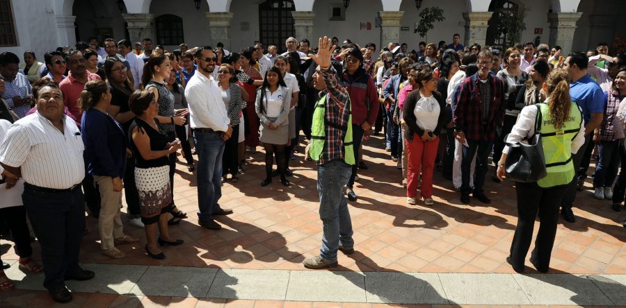 Fomenta Protección Civil Municipal cultura de prevención con simulacro de sismo