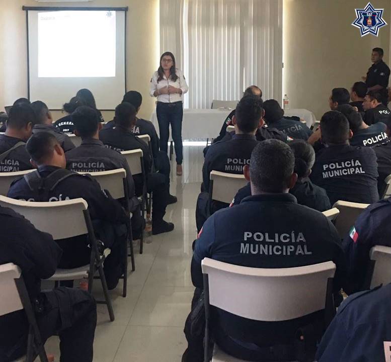 Sensibiliza SSPO a policías municipales para prevenir violencia de género