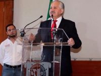 Deja Díaz Pimentel la Secretaría de Salud en Oaxaca.