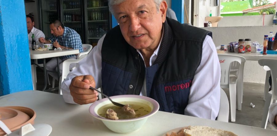 López Obrador choca con los críticos de su pragmatismo