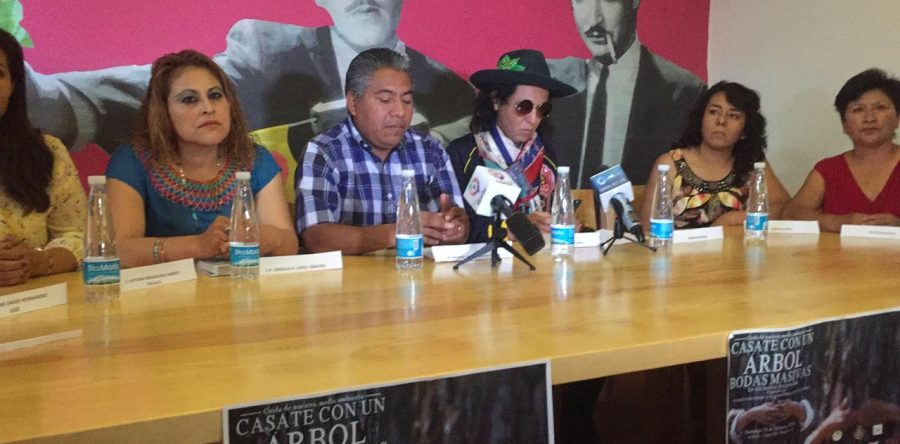 Invitan a las bodas masivas Cásate con un Árbol