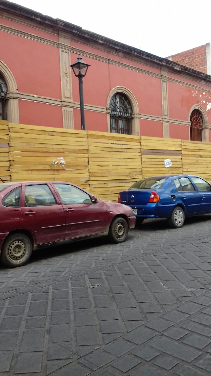 Reiteran comerciantes exigencia de regresar a Plaza Aldama