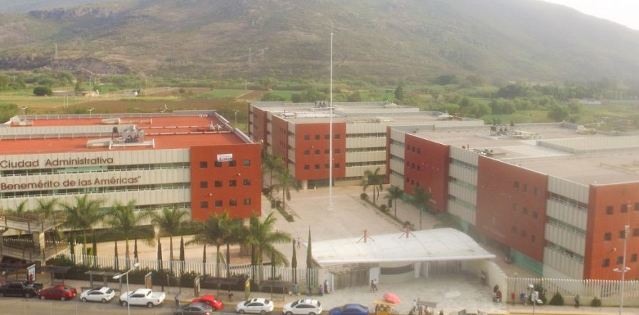 Brinda Gobierno de Oaxaca mantenimiento a instalaciones  eléctricas y tecnológicas en Ciudad Administrativa