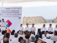 Tras una década abandonada, Alejandro Murat reinicia obras de construcción de la carretera a la Costa