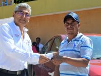 Entregan Sevitra y BanOaxaca unidades financiadas por Acreimex