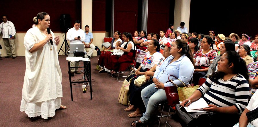 Capacitan a Cocineras Tradicionales