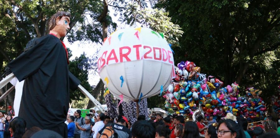 Mercado de Artesanías con las puertas abiertas para recibir al turismo
